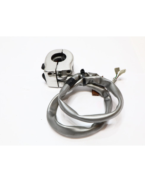 Yamaha XVS 650A Dragstar, omkopplare höger 2