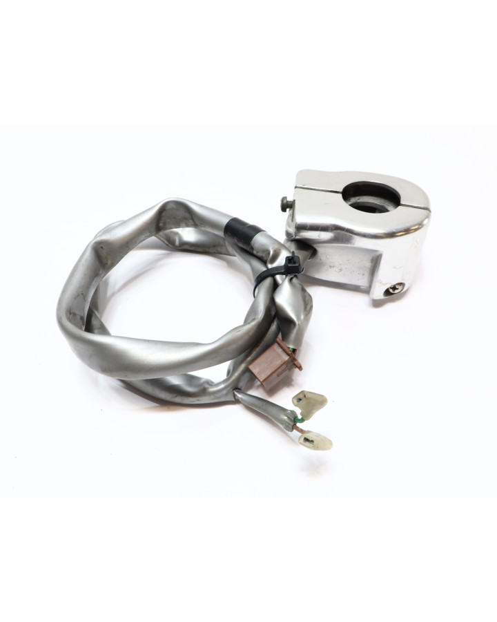 Yamaha XVS 650A Dragstar, omkopplare höger