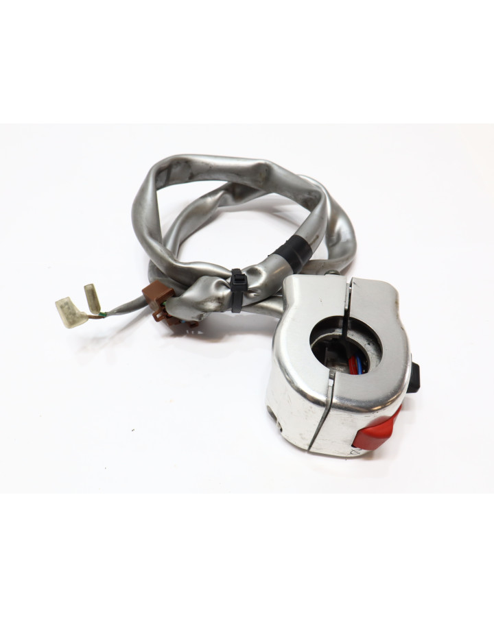 Yamaha XVS 650A Dragstar, omkopplare höger