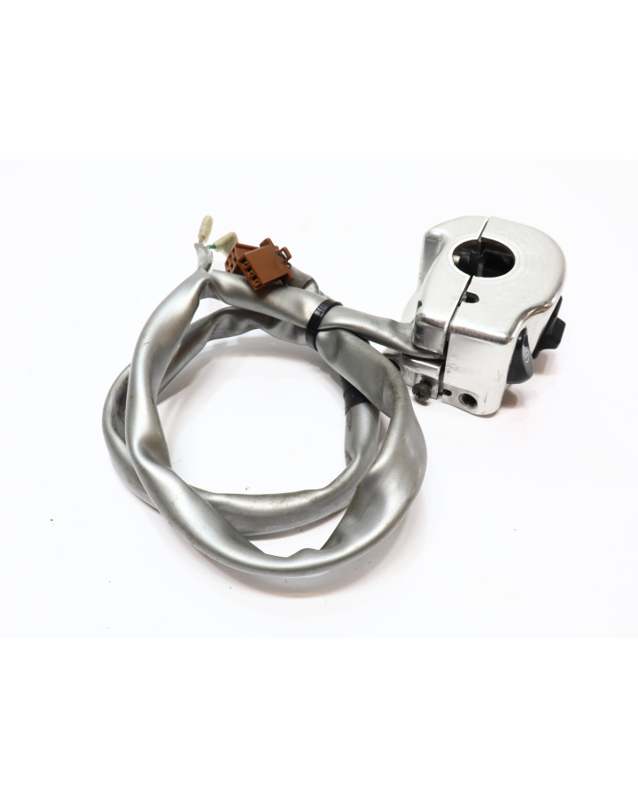 Yamaha XVS 650A Dragstar, omkopplare höger