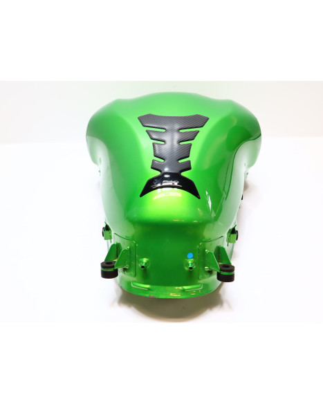 Kawasaki Z900, bränsletank