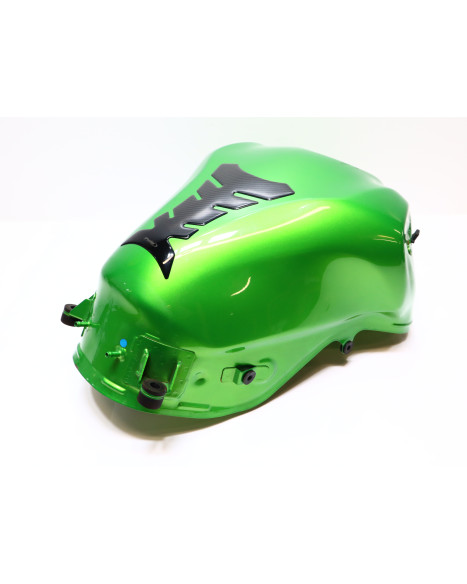 Kawasaki Z900, bränsletank