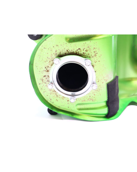 Kawasaki Z900, bränsletank