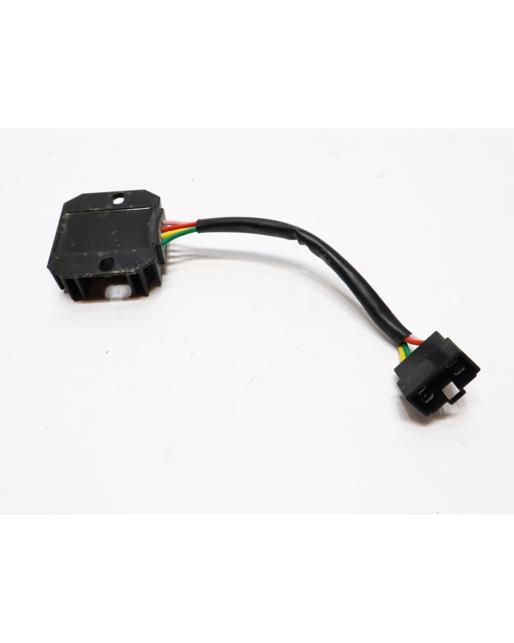 Peugeot Speedfight 4, voltregulator