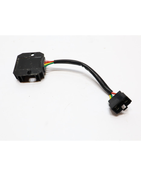 Peugeot Speedfight 4, voltregulator