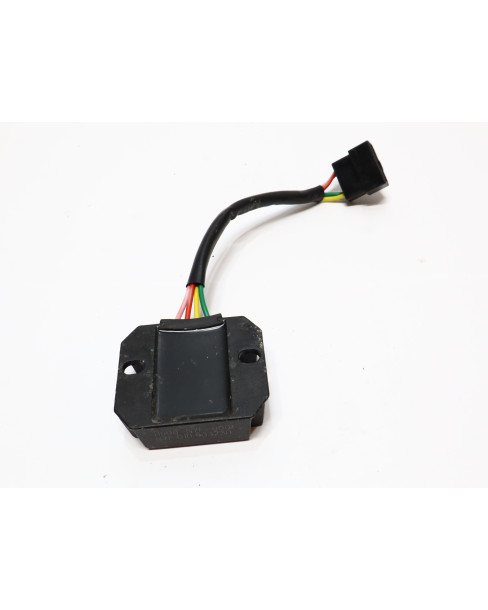 Peugeot Speedfight 4, voltregulator 2