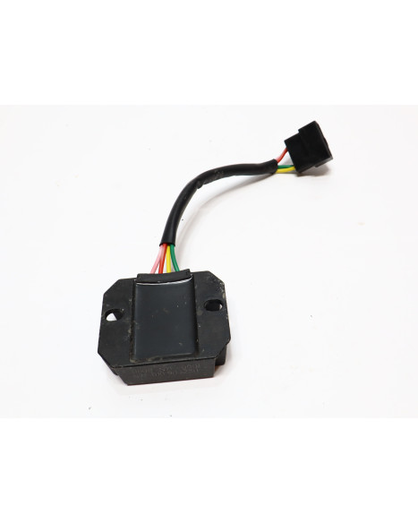 Peugeot Speedfight 4, voltregulator