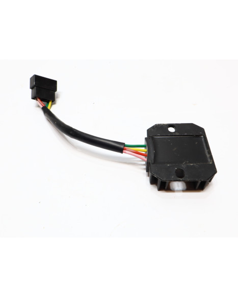 Peugeot Speedfight 4, voltregulator