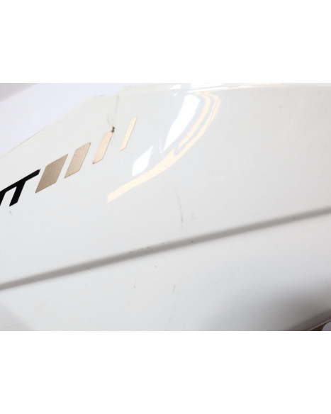 Peugeot Speedfight 4, sidokåpa vänster