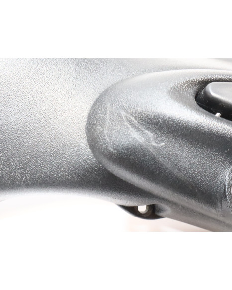 Vespa ET2/ET4, bakre styrkåpa