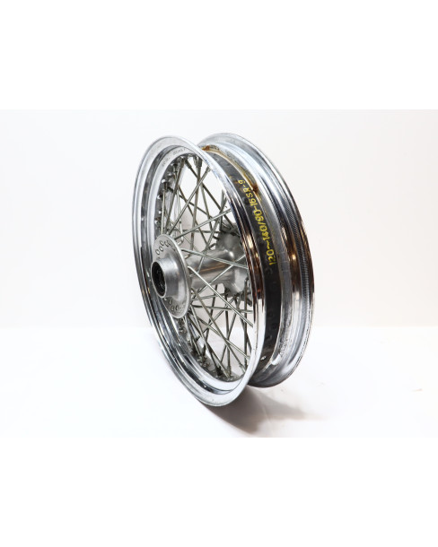 Yamaha XVS 650A Dragstar, framfälg 2