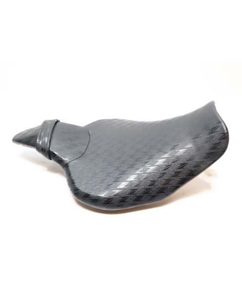 Kawasaki Z1000, sadel