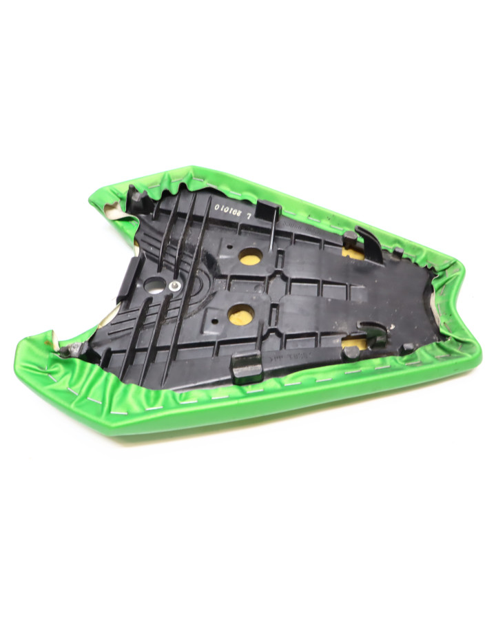 Kawasaki Z1000, passagerarsadel