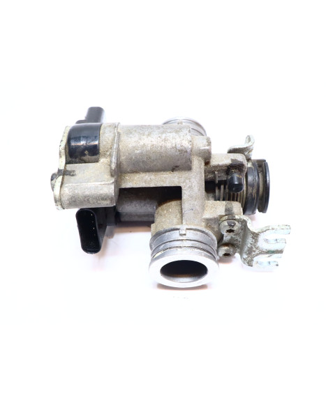 Vespa Sprint/Primavera, gasspjäll/insprut