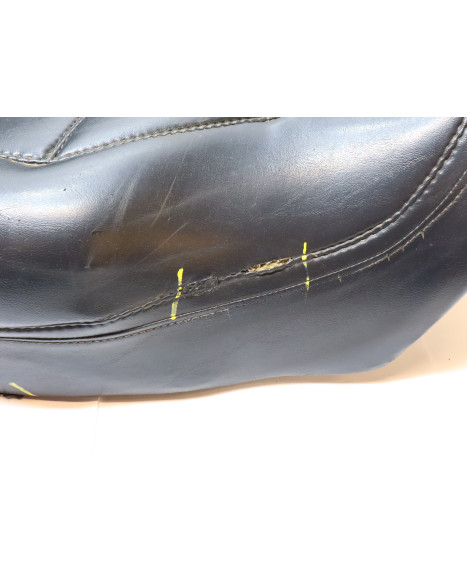 Honda GL1500 Gold Wing, sadel