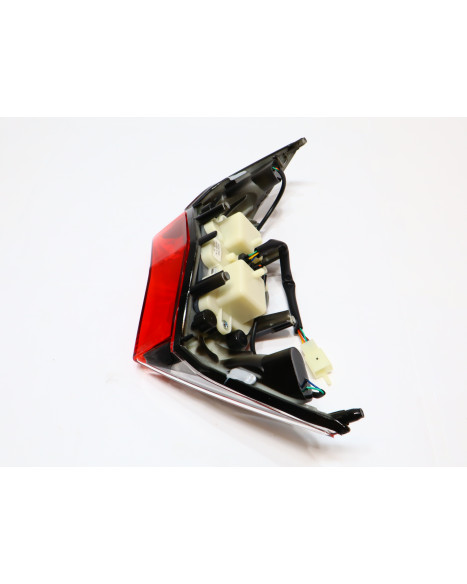 Peugeot Speedfight 4, baklykta LED