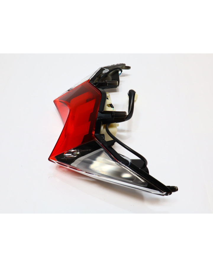 Peugeot Speedfight 4, baklykta LED