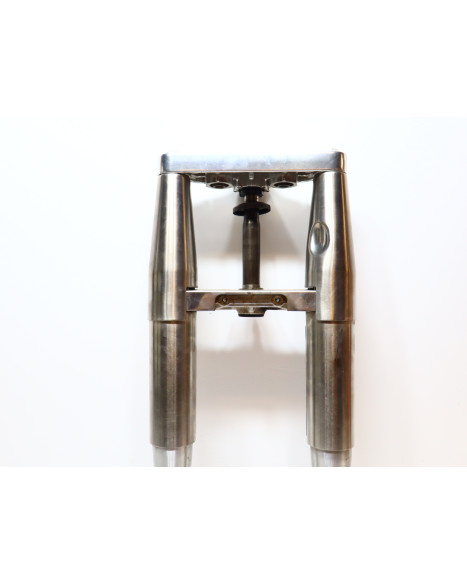 Yamaha XVS 650A Dragstar, framgaffel