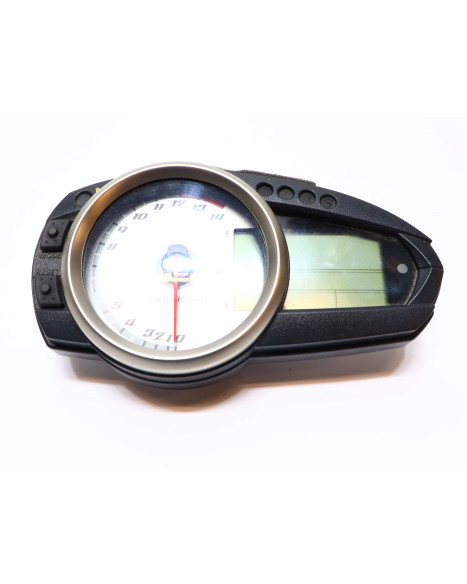 Kawasaki Z750, hastighetsmätare