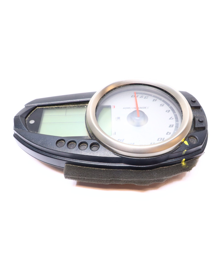 Kawasaki Z750, hastighetsmätare