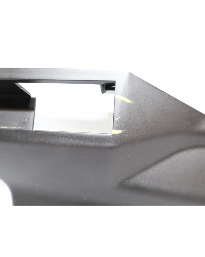 Viarelli Matador, nedre sidokåpa höger