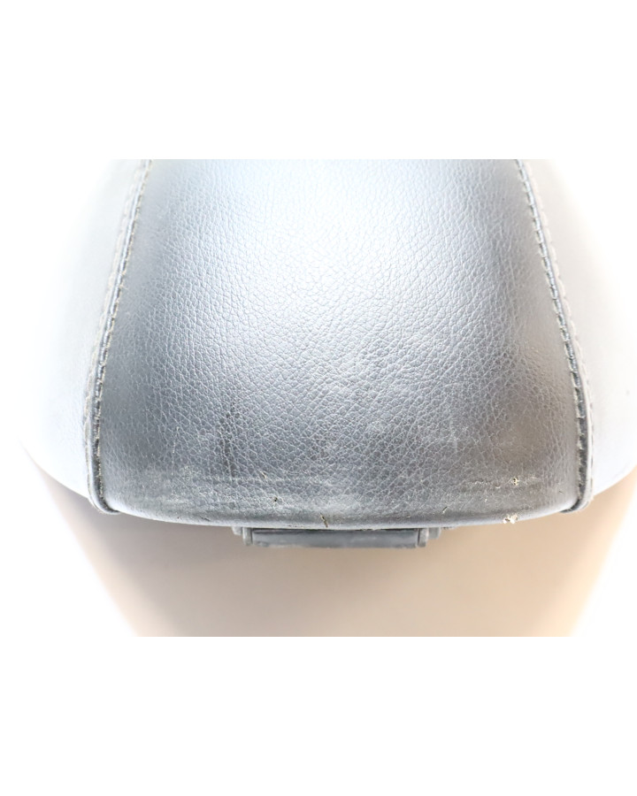 Peugeot Vivacity, sadel