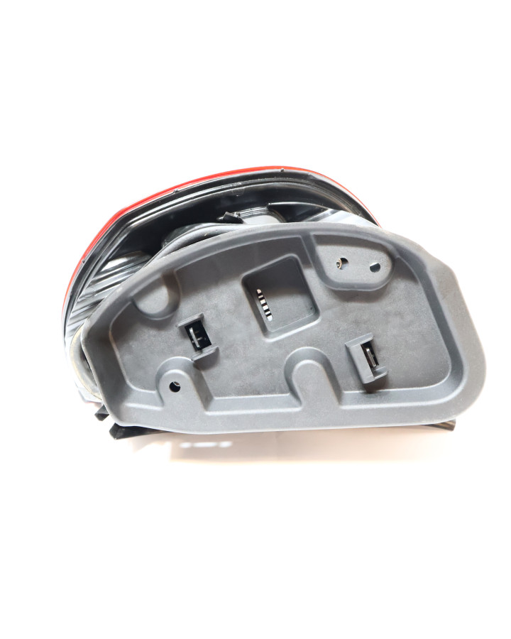 JDM Abaca, baklykta vänster