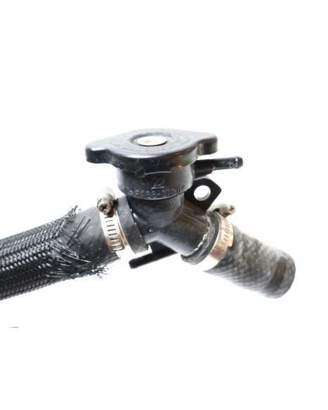 Kawasaki Z1000, påfyllningsrör