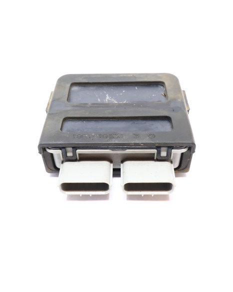 Kawasaki Z1000, kontrollenhet framlykta