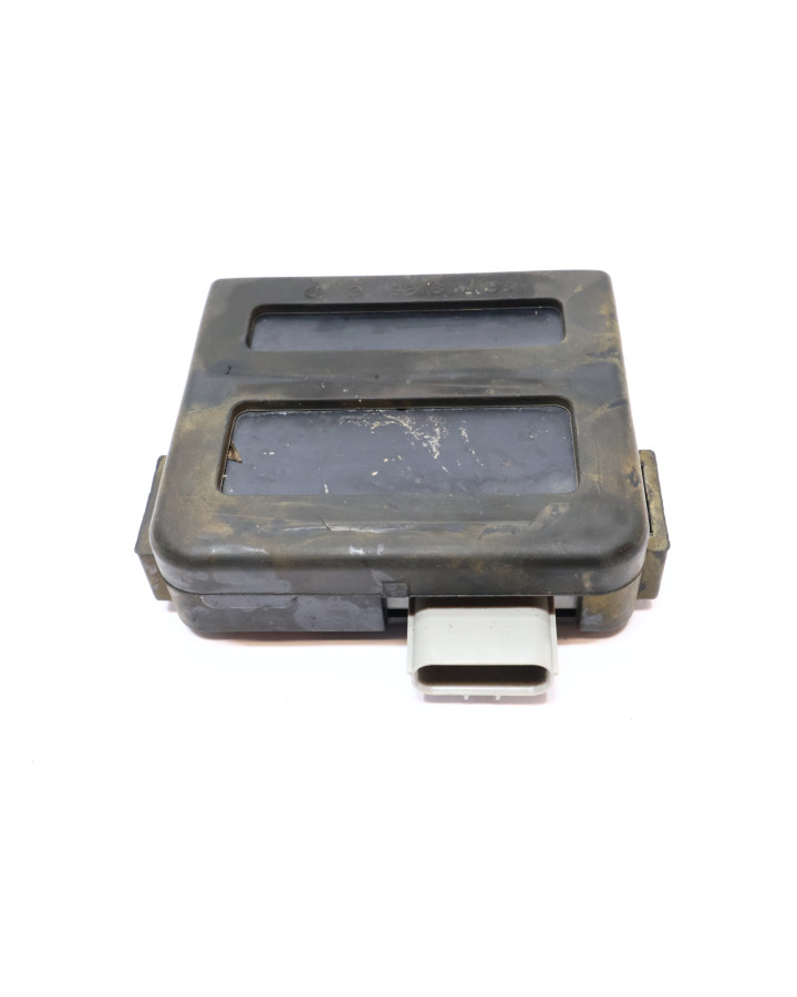 Kawasaki Z1000, kontrollenhet framlykta