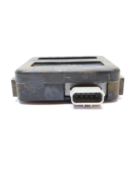 Kawasaki Z1000, kontrollenhet framlykta