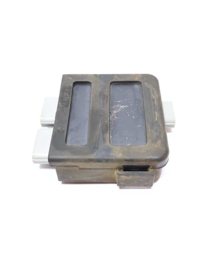 Kawasaki Z1000, kontrollenhet framlykta