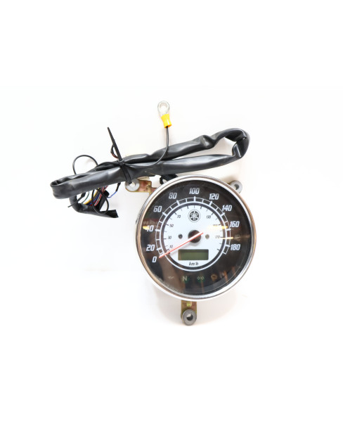 Yamaha XVS 1100 Dragstar, hastighetsmätare