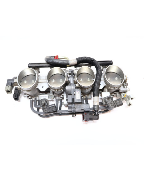 Kawasaki Z1000, gasspjäll/insprut