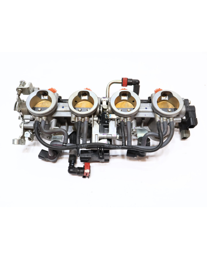 Kawasaki Z1000, gasspjäll/insprut