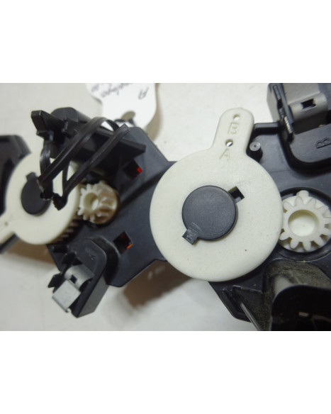 Ligier JS60, värmereglage