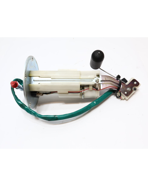 Kawasaki Z1000, bränslepump 2