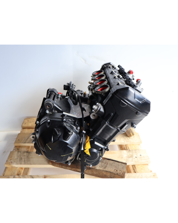 Kawasaki Z1000, motor