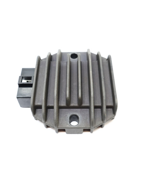 Aprilia SX 125, voltregulator