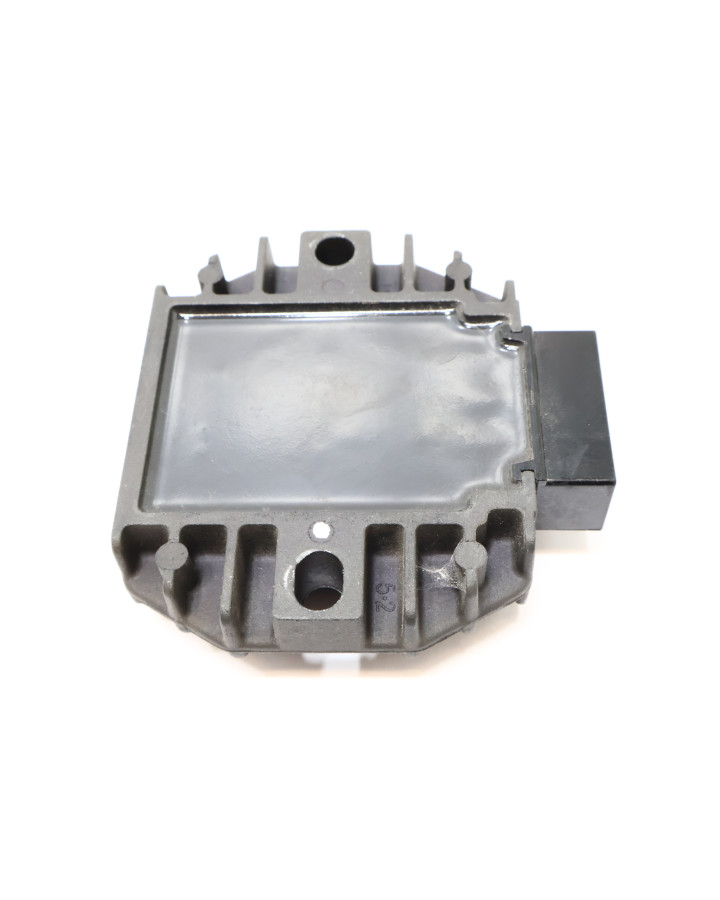 Aprilia SX 125, voltregulator