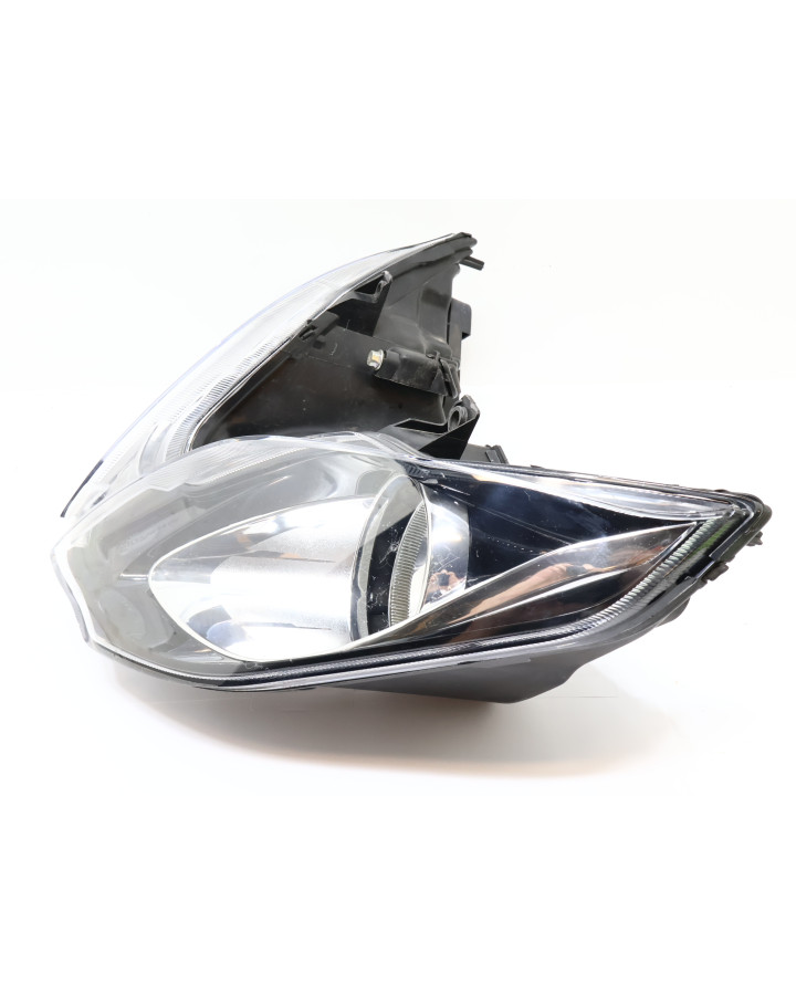 Piaggio MP3 300/500, framlykta