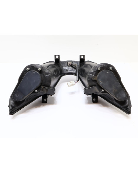 Piaggio MP3 300/500, framlykta