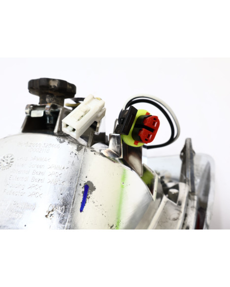 Vespa Sprint/Primavera, baklykta