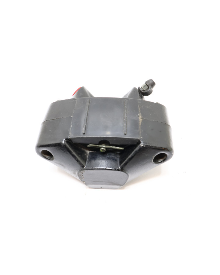 Drax Storm, bromsok bak