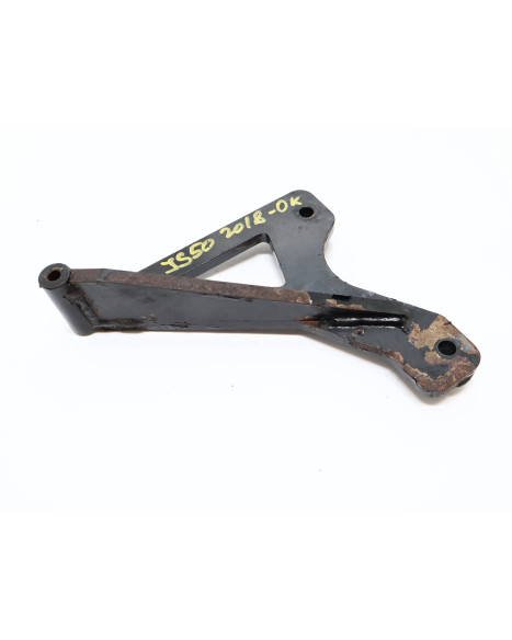 Ligier JS50, fäste AC