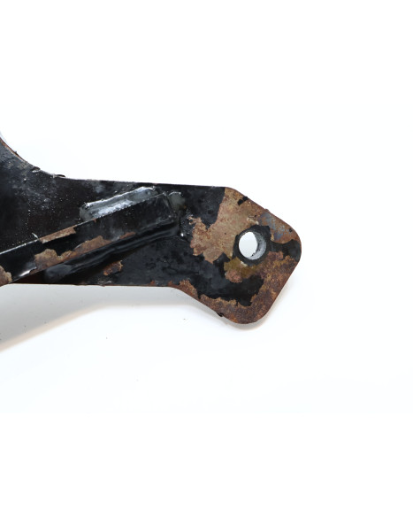 Ligier JS50, fäste AC