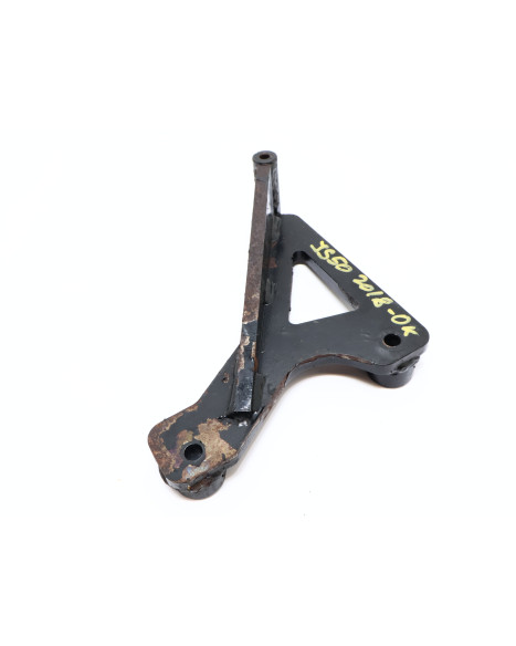 Ligier JS50, fäste AC