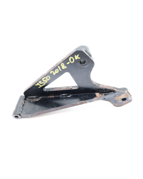 Ligier JS50, fäste AC