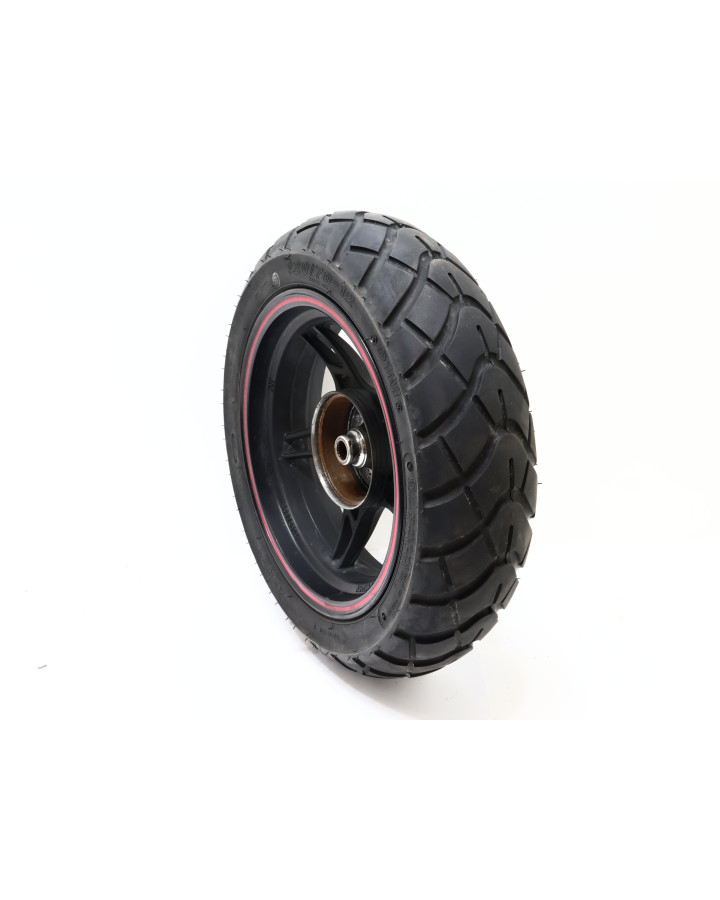 MotoCR T-Rex, bakhjul