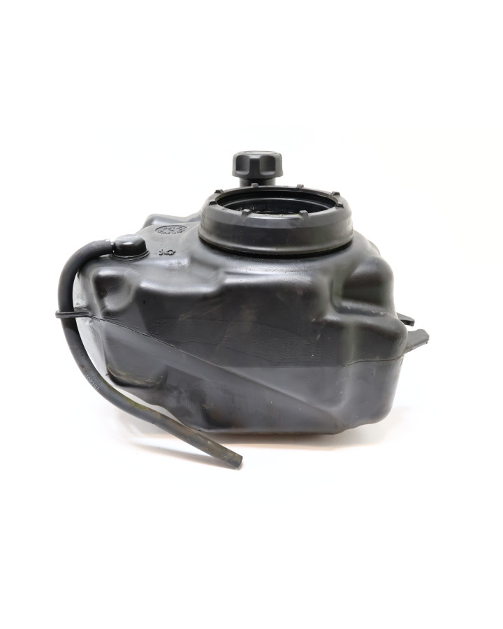 Yamaha Neos, bränsletank